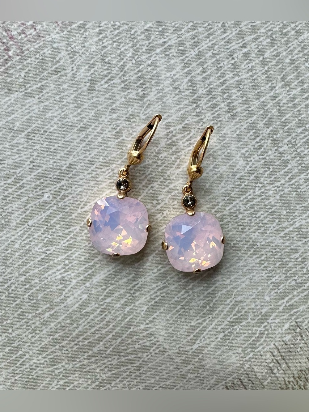 Brand New Catherine Popesco Earring